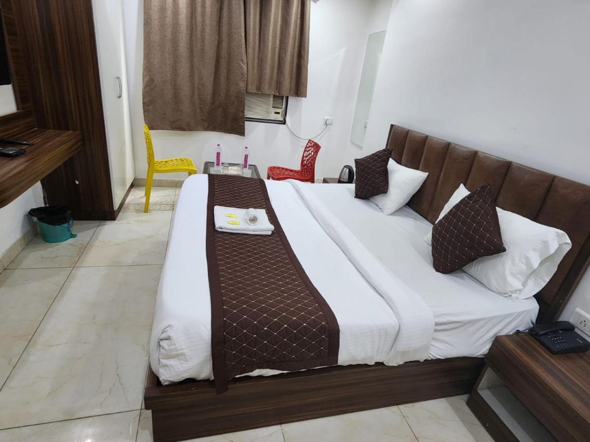 Airport Hotel Ivy With Free Airport Transfr New Delhi Extérieur photo