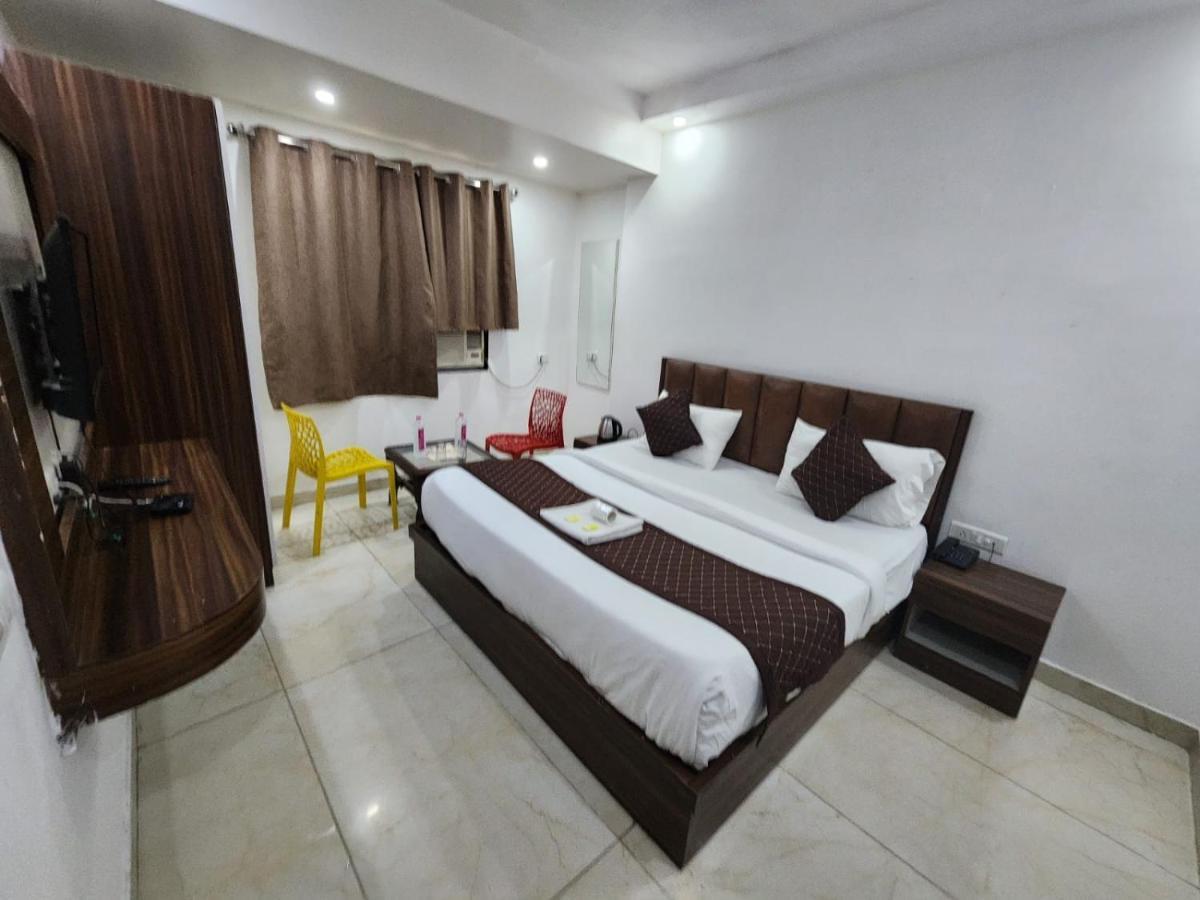 Airport Hotel Ivy With Free Airport Transfr New Delhi Extérieur photo