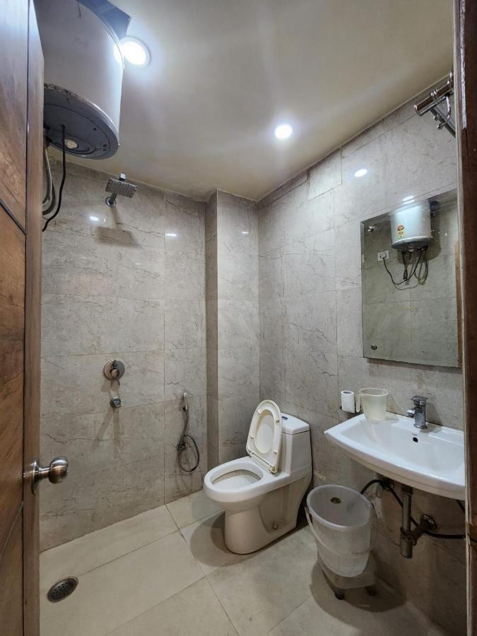 Airport Hotel Ivy With Free Airport Transfr New Delhi Extérieur photo