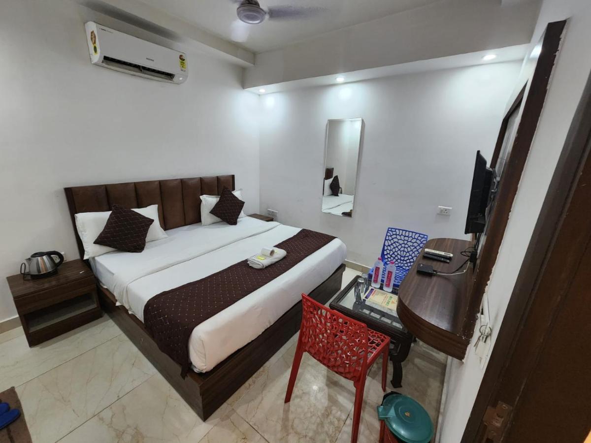 Airport Hotel Ivy With Free Airport Transfr New Delhi Extérieur photo