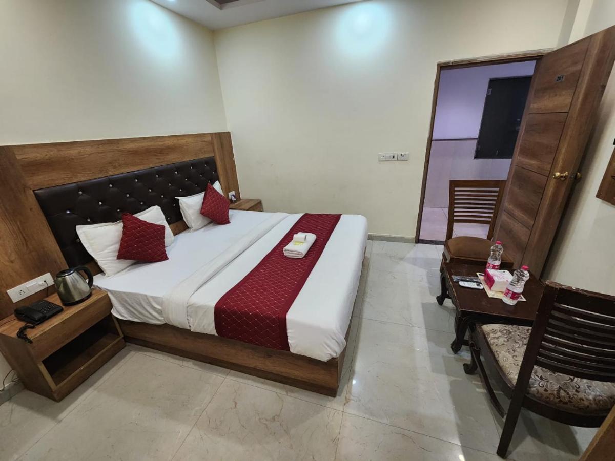 Airport Hotel Ivy With Free Airport Transfr New Delhi Extérieur photo
