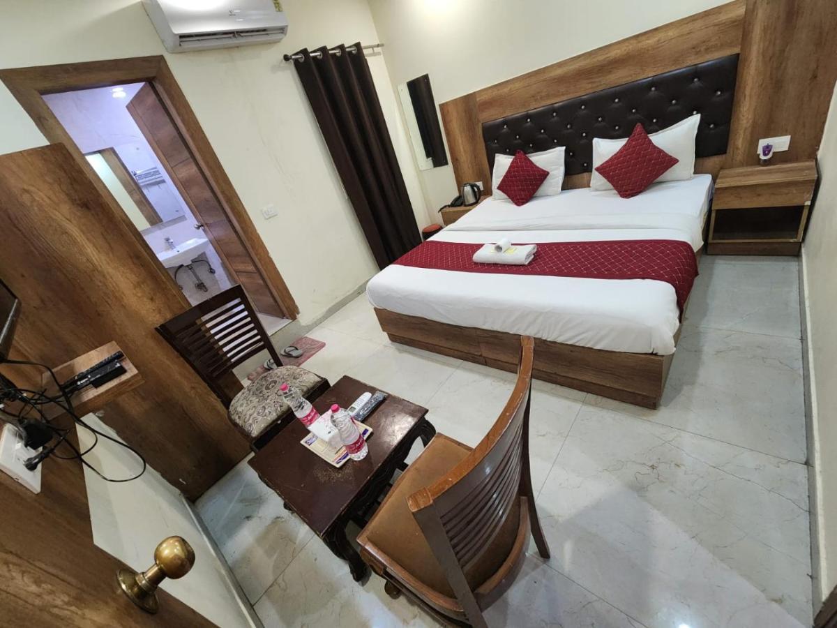Airport Hotel Ivy With Free Airport Transfr New Delhi Extérieur photo