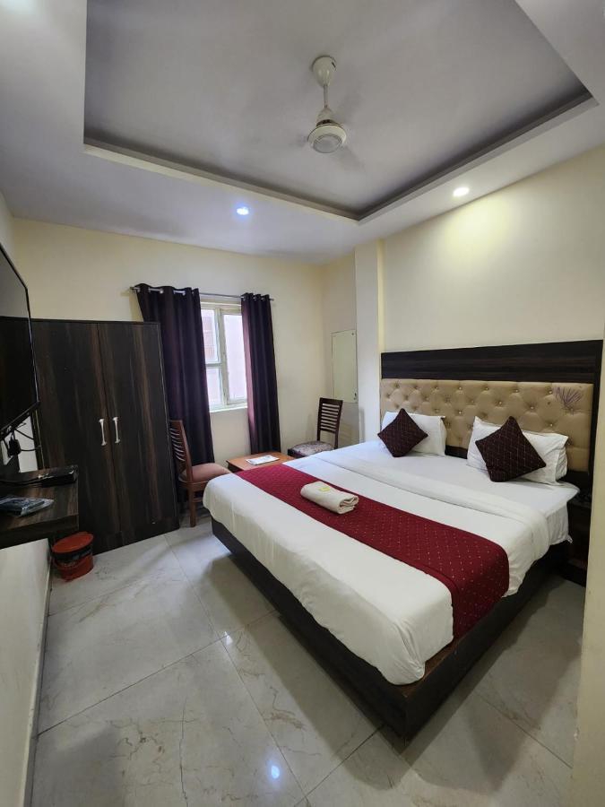 Airport Hotel Ivy With Free Airport Transfr New Delhi Extérieur photo
