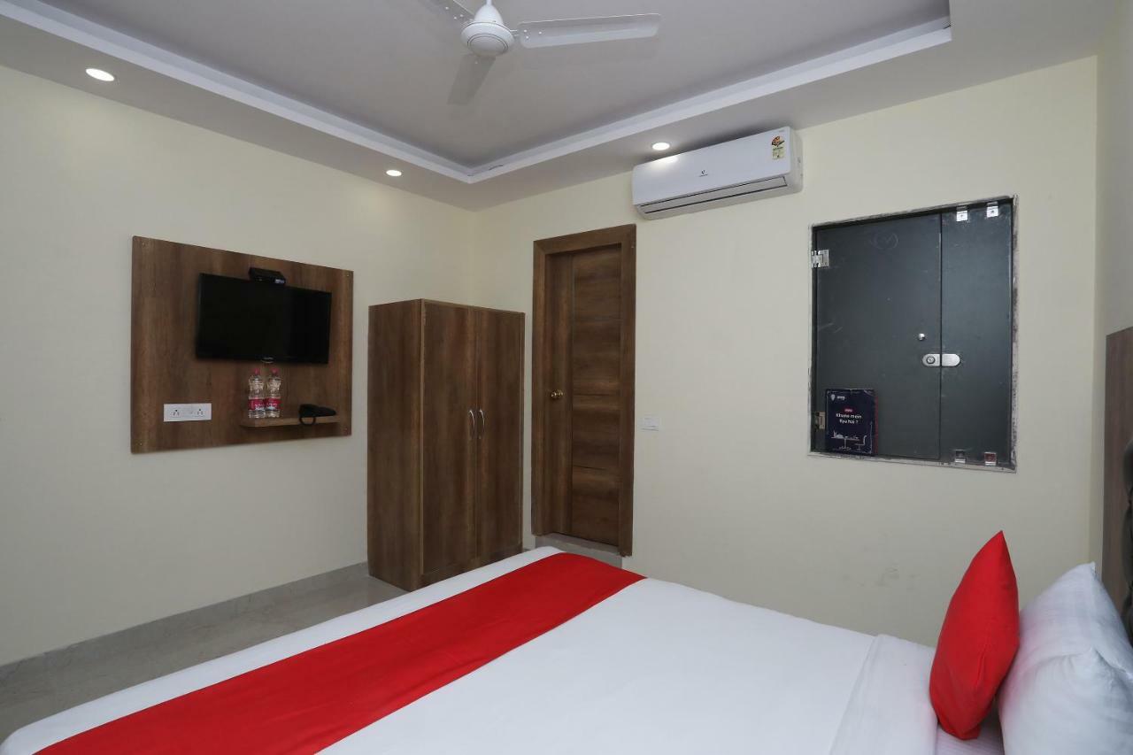 Airport Hotel Ivy With Free Airport Transfr New Delhi Extérieur photo