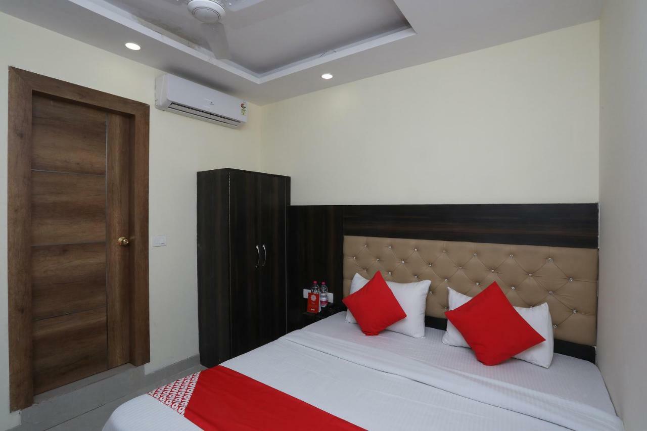 Airport Hotel Ivy With Free Airport Transfr New Delhi Extérieur photo