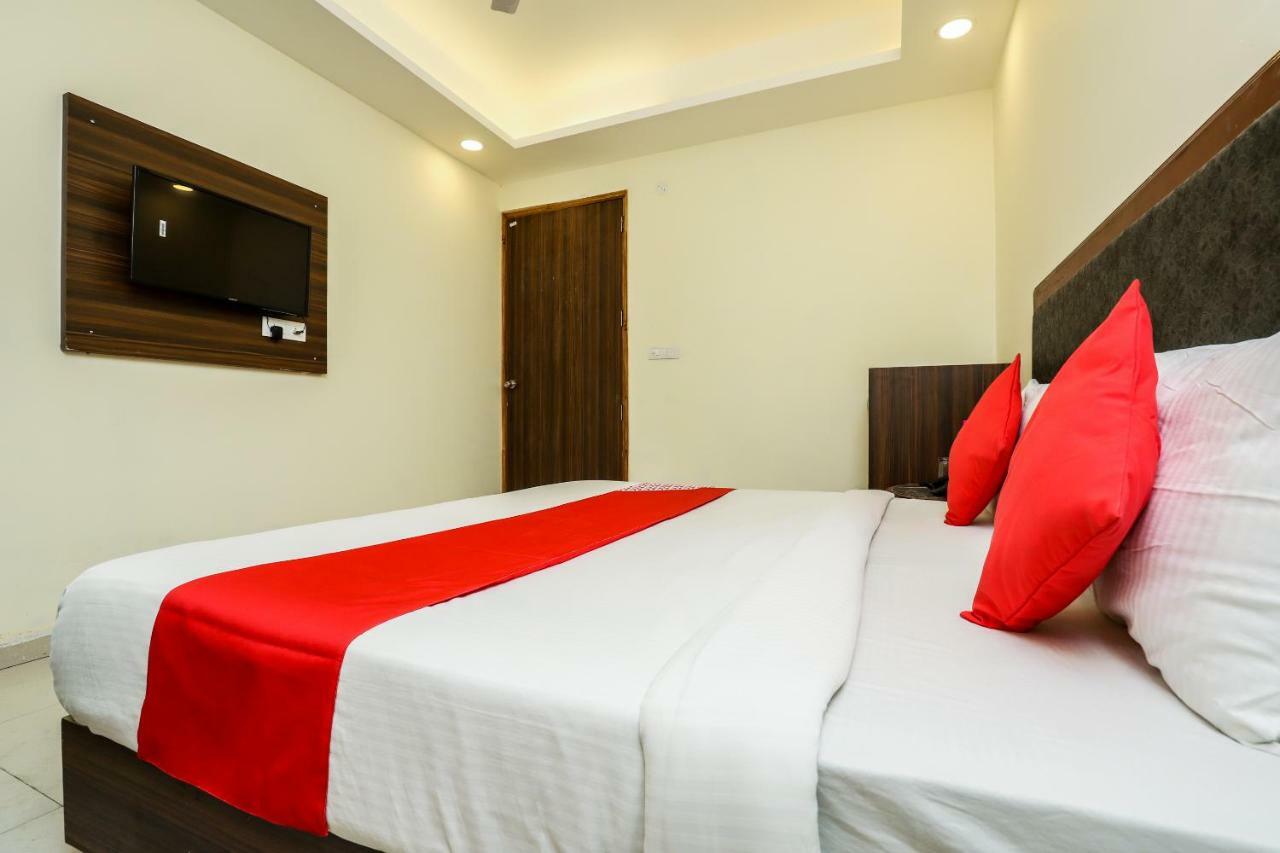 Airport Hotel Ivy With Free Airport Transfr New Delhi Extérieur photo