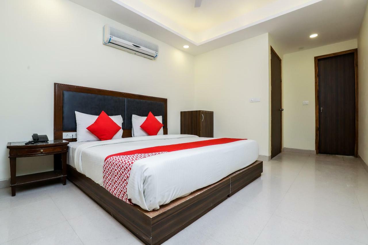Airport Hotel Ivy With Free Airport Transfr New Delhi Extérieur photo